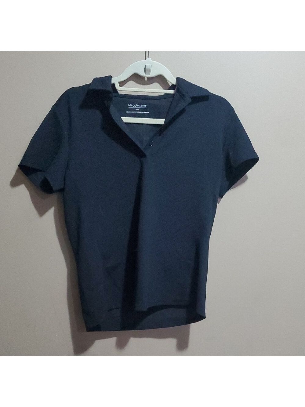Maggie Lane Black Polo Shirt Size Medium